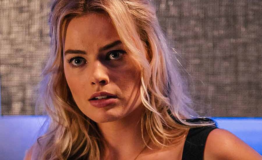 Margot Robbie, aktris dan produser asal Australia yang sukses di Hollywood